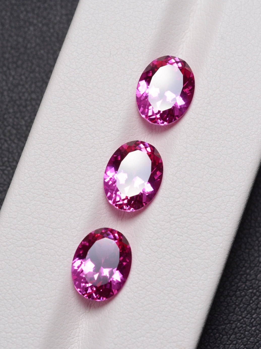 Pink Sapphire - Oval Cut