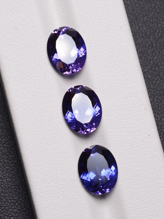 Sapphire - Oval Cut