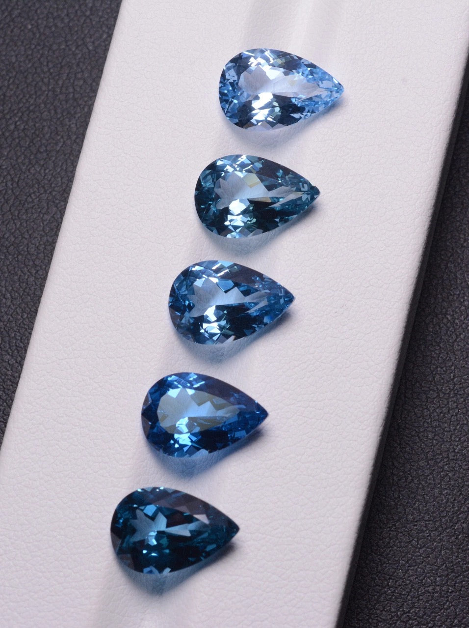 Sapphire - Drop Cut